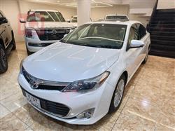 تويوتا أفالون